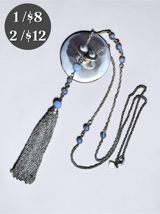 Banana Republic Jewelry - 🪅 Banana Republic Silver Tassel Pendant Necklace with Blue Beads